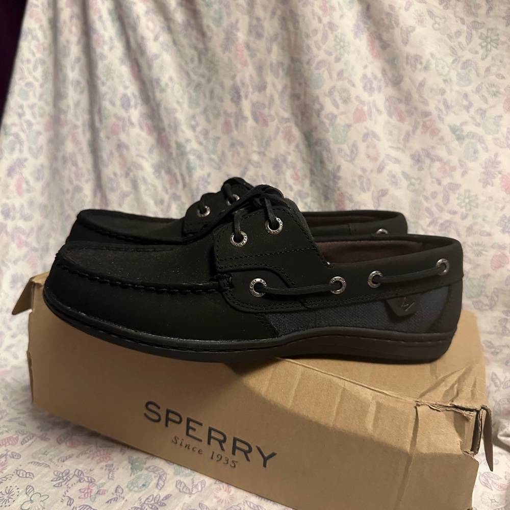 Sperry Black Leather Boat Shoes with Moccasin Stitching women’s 7 - never worn
